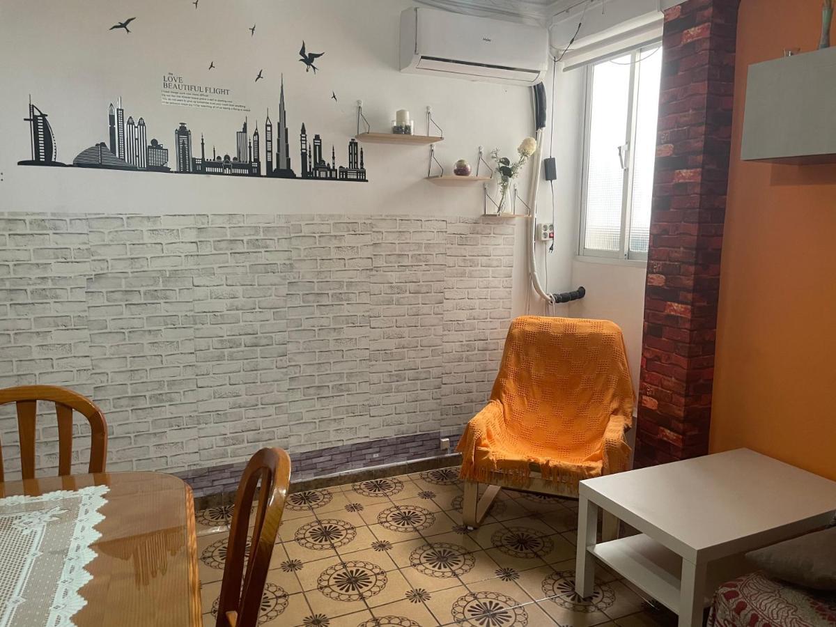 Apartamento Lulu Малага Екстериор снимка