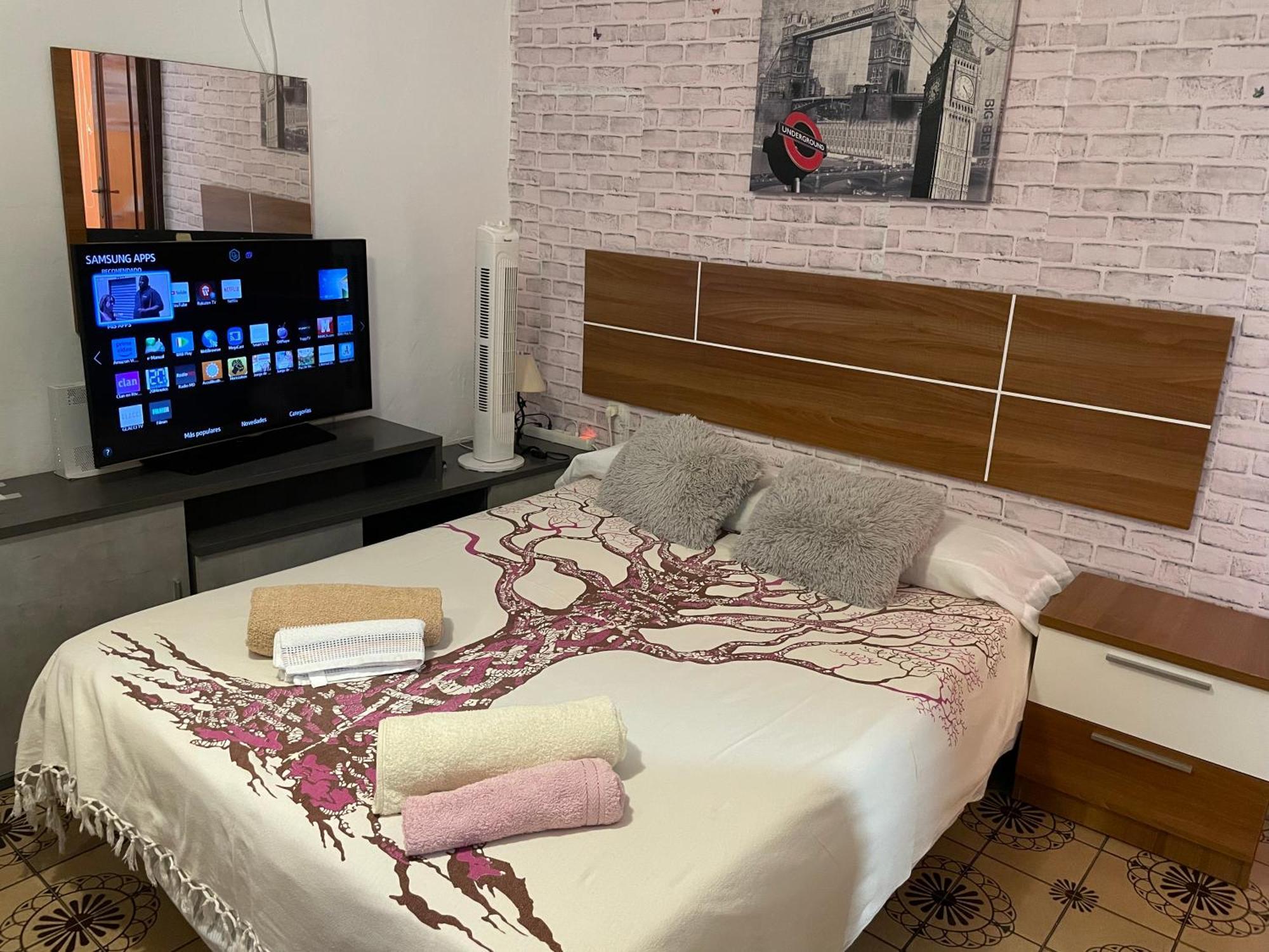 Apartamento Lulu Малага Екстериор снимка